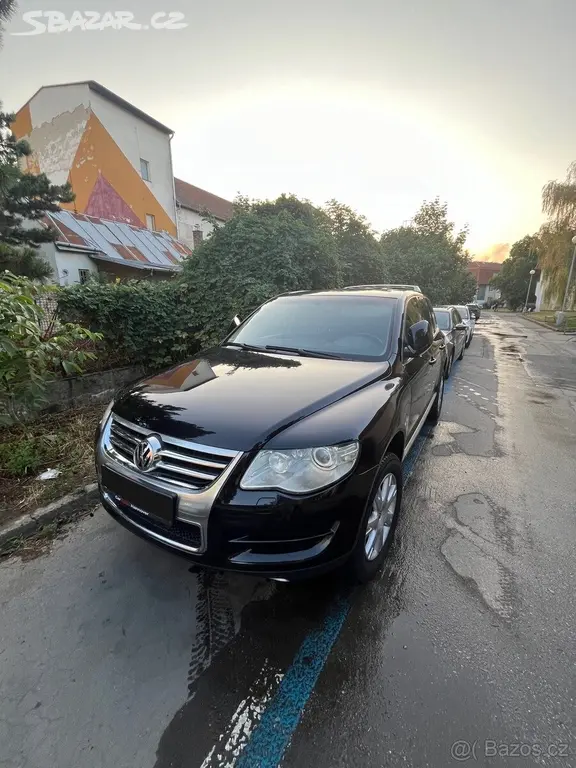 Volkswagen Touareg 3,0 tdi